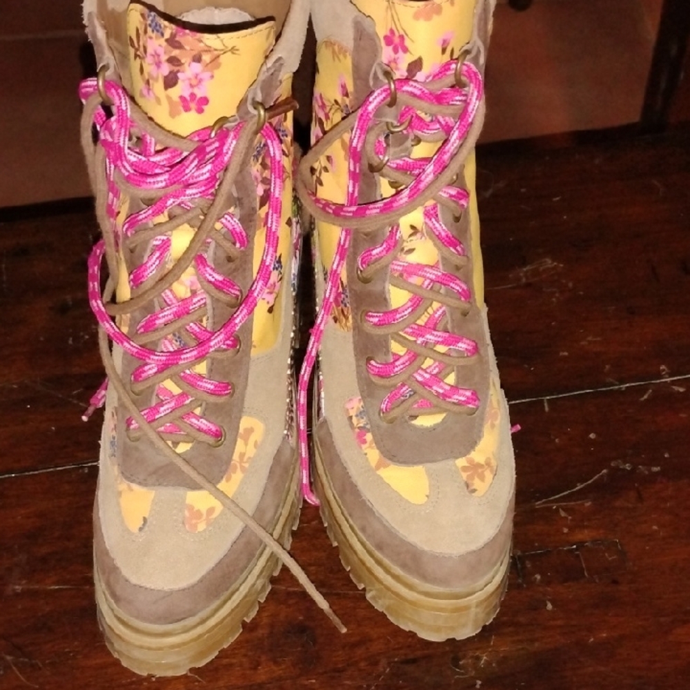GB Girls Floral Lace-Up Boots - Pink and Brown